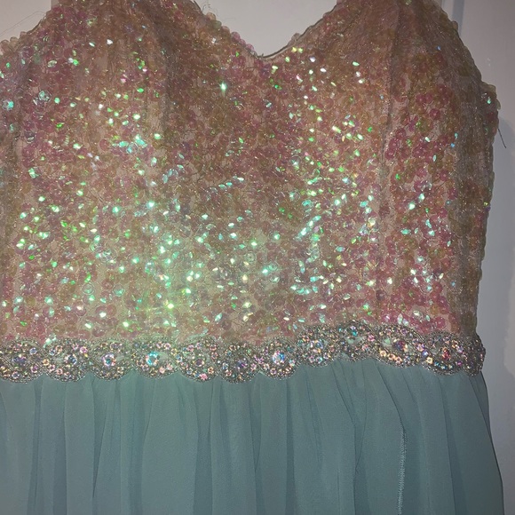 pink and teal high low dress - Picture 4 of 4